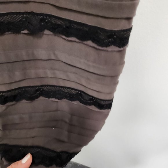 Adrianna Papell Womens Cocktail Dress Size 14 Brown Flat Ruffle Lace Surplice - Picture 5 of 10